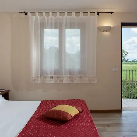 马墩纳塔安迪卡酒店 阿西西